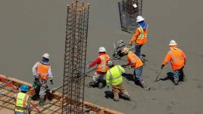 San Diego ends seasonal ban on beach-area construction to speed up projects
