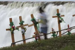 The search for those missing in catastrophic Texas floods resumes in some areas after pause for rain