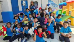 County fairgoers donate 4,349 stuffed animals to children in U.S., Mexico
