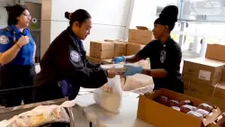 Feeding South Florida lends helping hand to federal workers at MIA amid government shutdown struggles