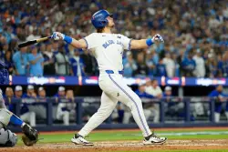 Barger, Varsho and Kirk lead homer barrage as Blue Jays rout Dodgers 11-4 in World Series opener